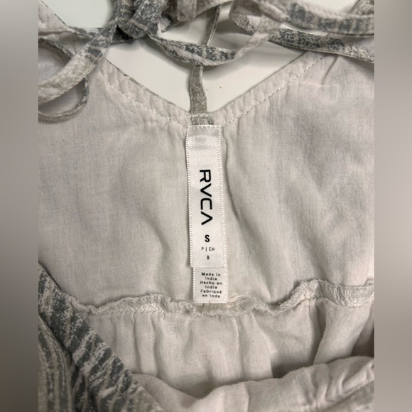 RVCA Dress - Picture 2 of 5